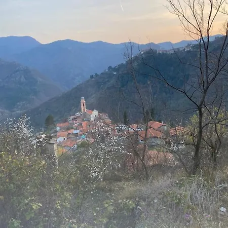 A Ca' Da Zia Corte (Imperia)